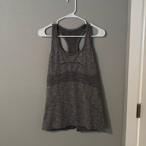 Women’s Lululemon Tank Top Size 12